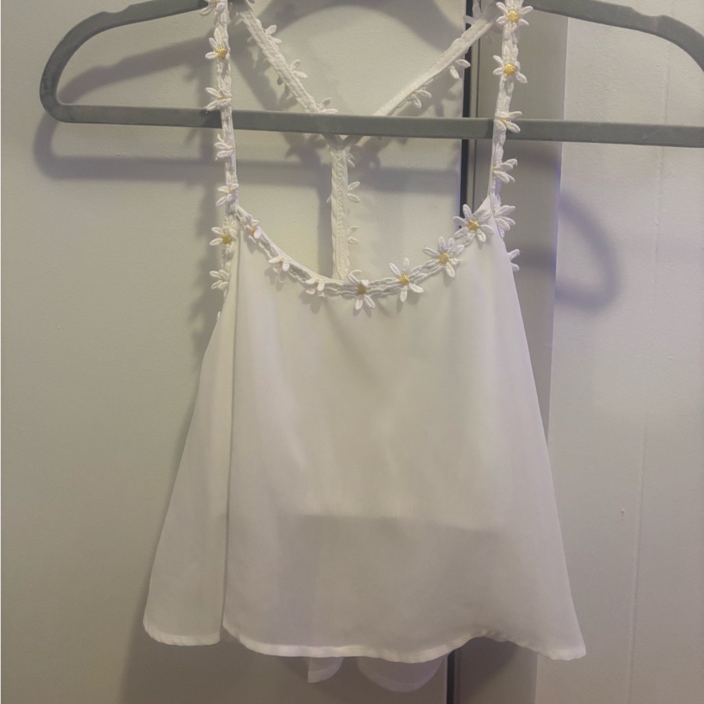 Double Zero Elegant White Top